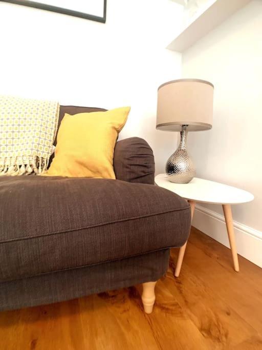A Beautiful And Stylish 2 Bed Flat Close To Beach Bournemouth Buitenkant foto