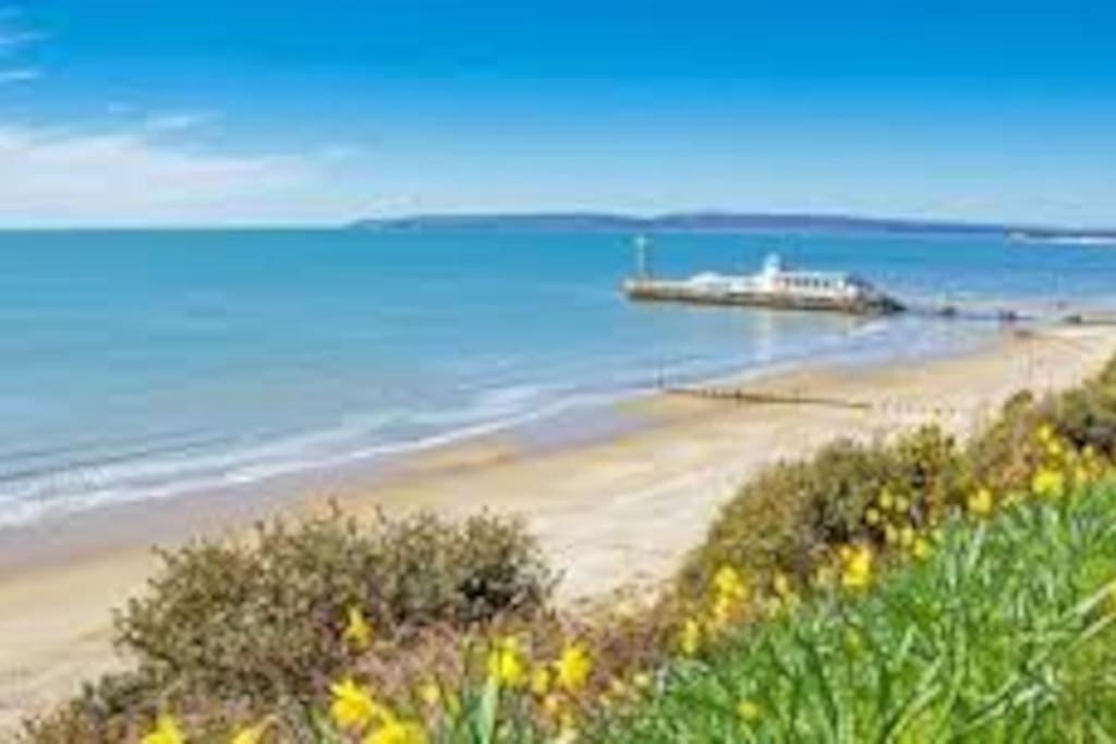 A Beautiful And Stylish 2 Bed Flat Close To Beach Bournemouth Buitenkant foto